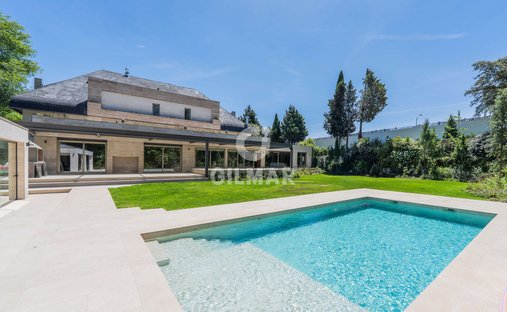 Villa in Hortaleza, Madrid, Spain 1