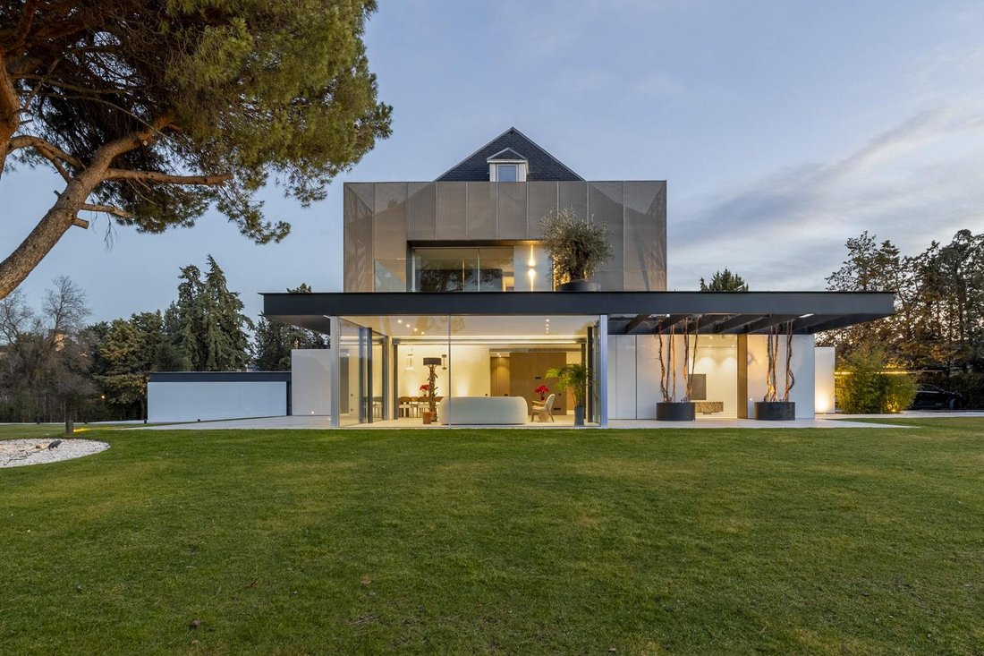 Villa à Pozuelo de Alarcón, Communauté de Madrid, Espagne 5 - 18191829