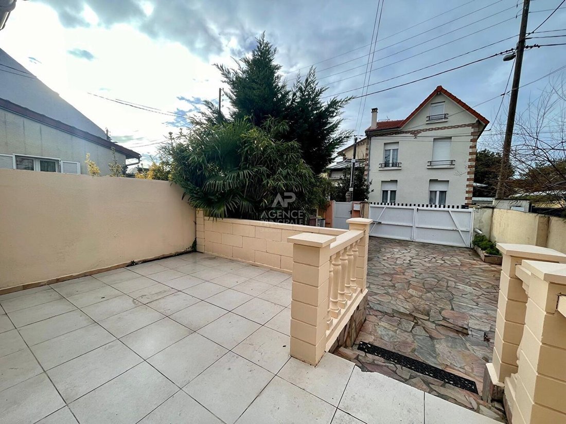 House in Centre Ville, Houilles, France 2 - 18193058