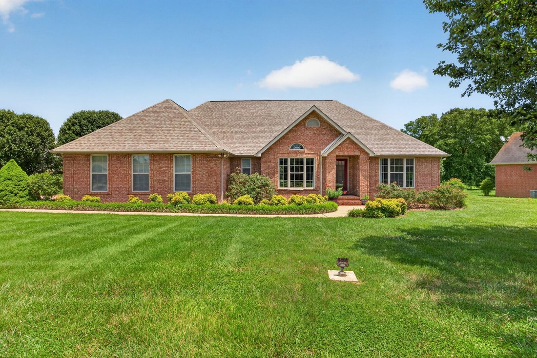 House in Sparta, Tennessee, United States 1 - 18193189