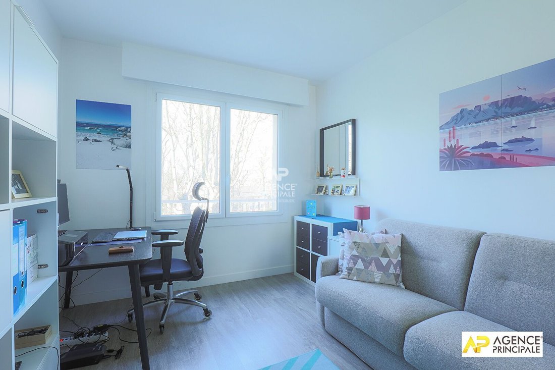 Apartment in Napoleon, Maisons-Laffitte, France 5 - 18192472