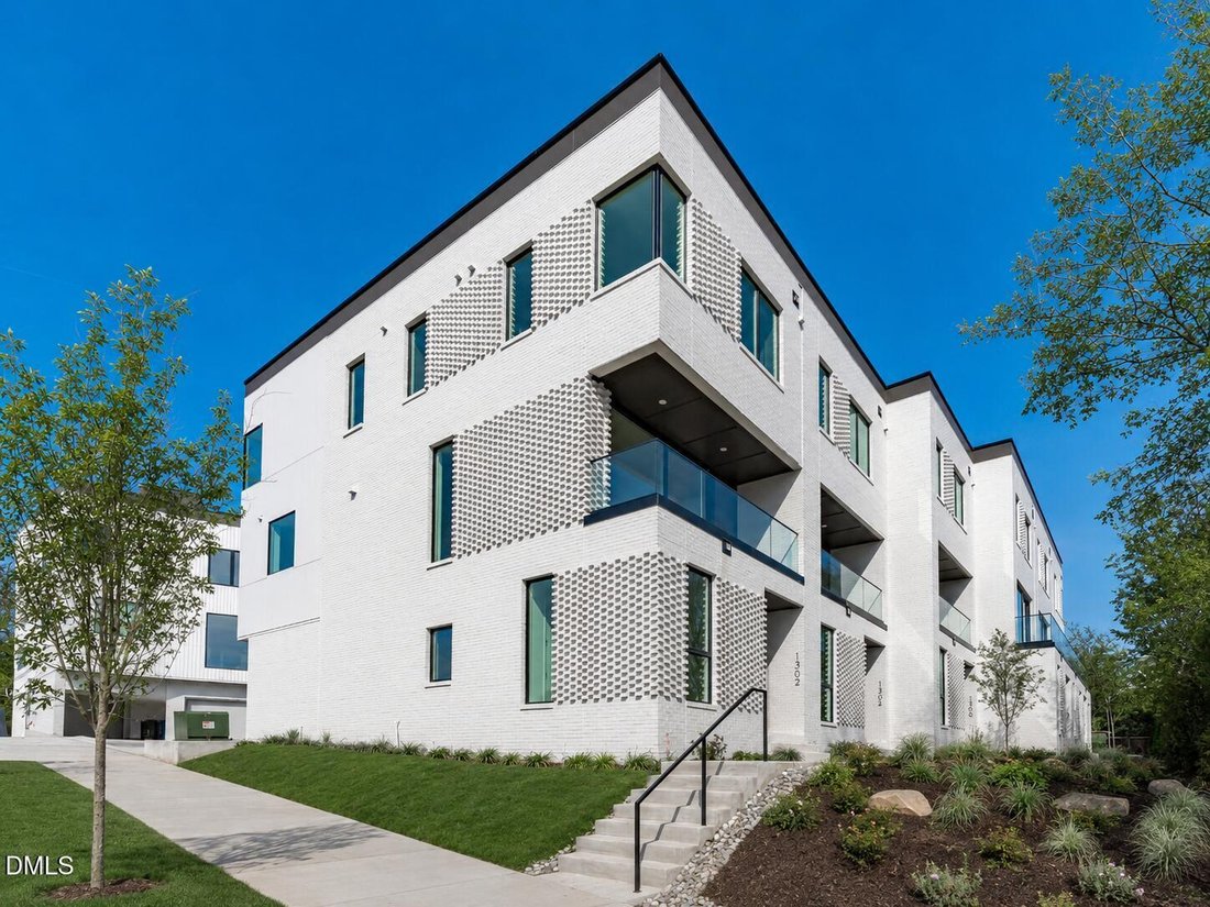Townhouse in Raleigh, North Carolina, United States 1 - 17910367