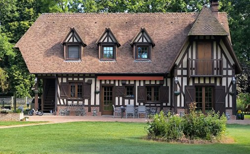 Estate in Cormeilles, Normandy, France 1