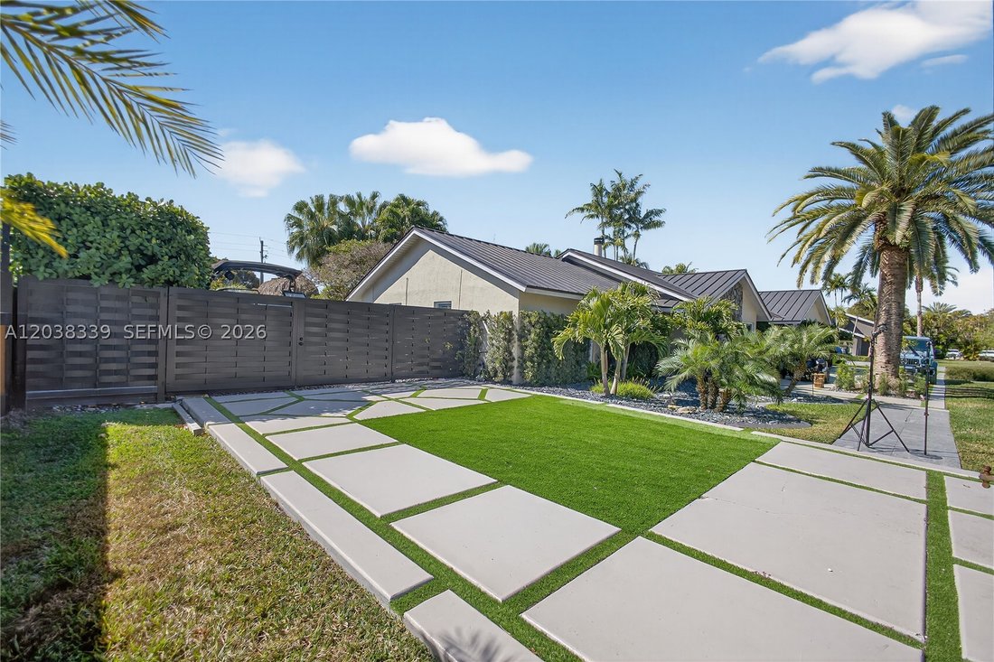 House in Miami, Florida, United States 3 - 18193489