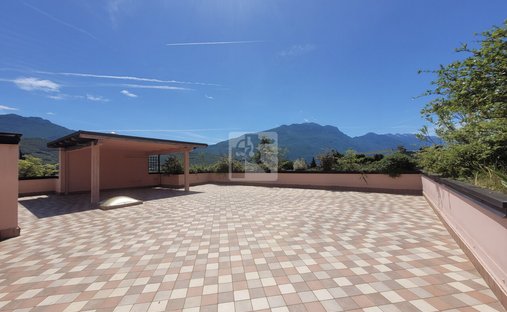 Apartment in Riva del Garda, Trentino – Alto Adige/Südtirol, Italy 1