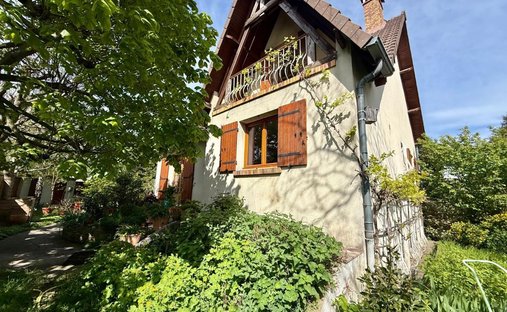 House in Centre Ville, Houilles, France 1