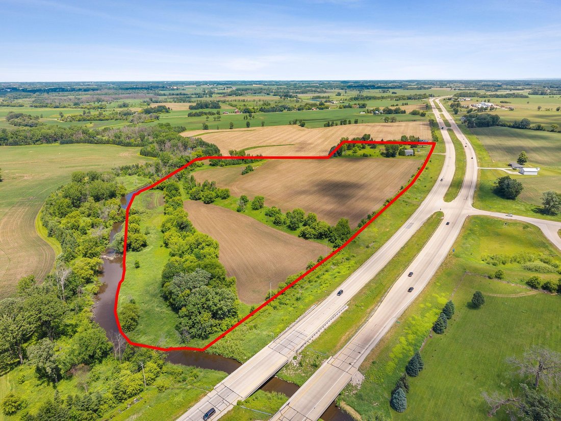Land in Waupun, Wisconsin, United States 1 - 17145302