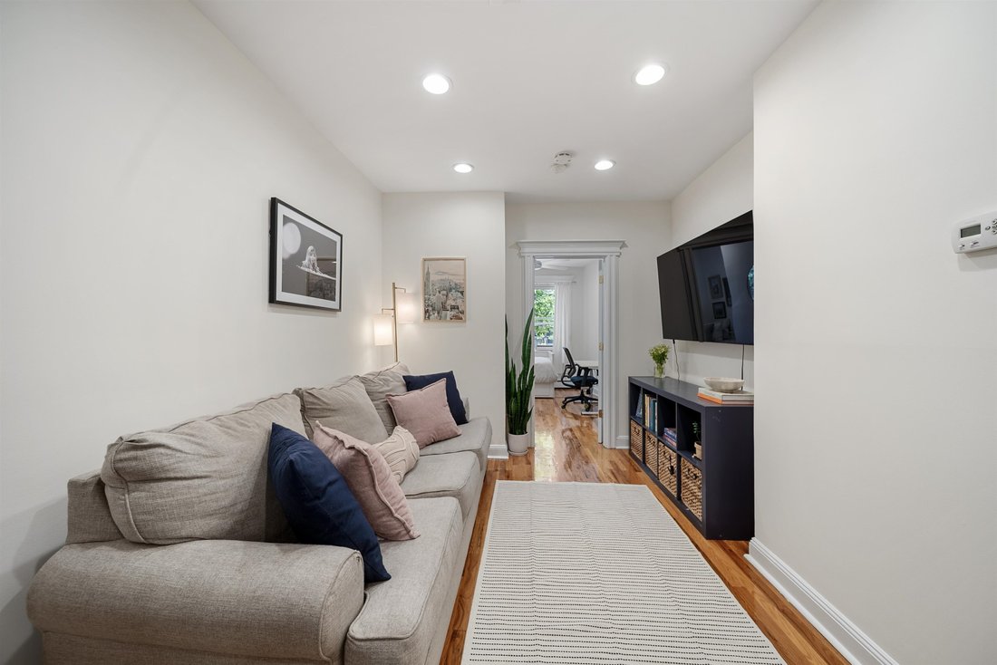 Condo in Jersey City, New Jersey, United States 5 - 18190979