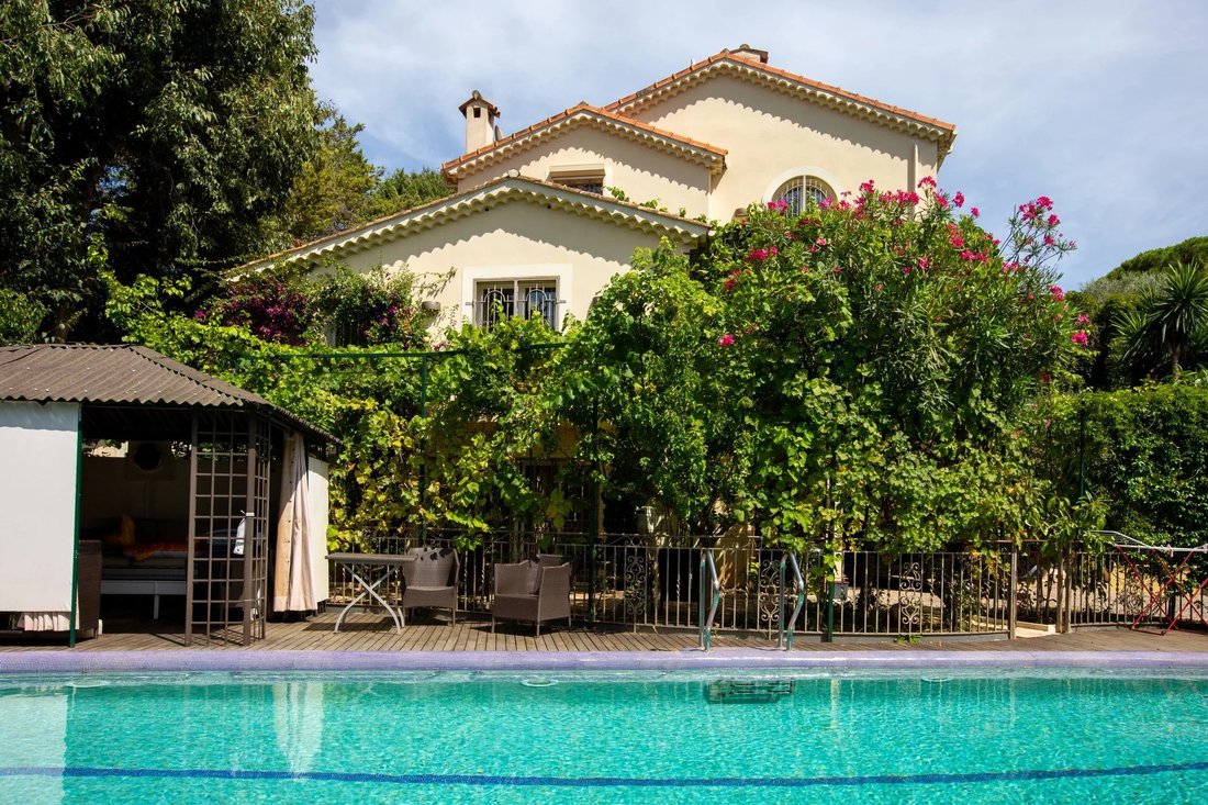 Villa in Bois Fleuri-Chevre d'Or-Saint Philippe, Biot, France 3 - 18188129