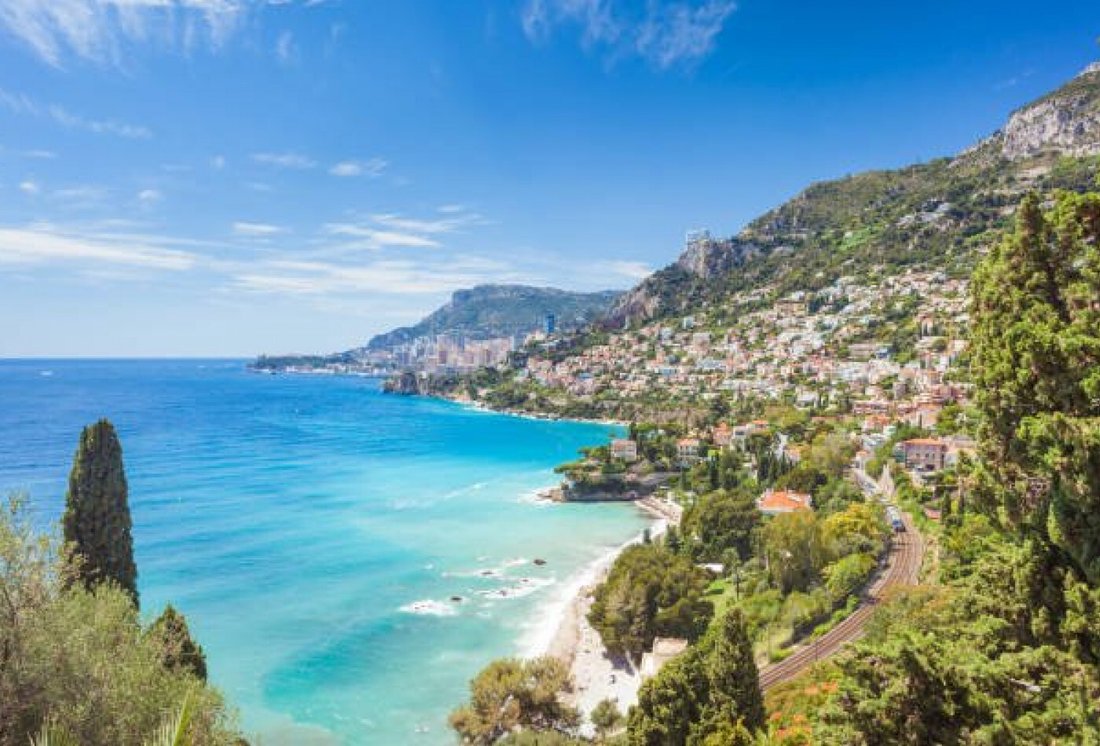 Villa in Cabbe-Saint Roman, Roquebrune-Cap-Martin, France 2 - 18189292
