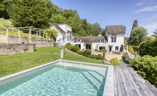 House in Septeuil, Ile-de-France, France 1