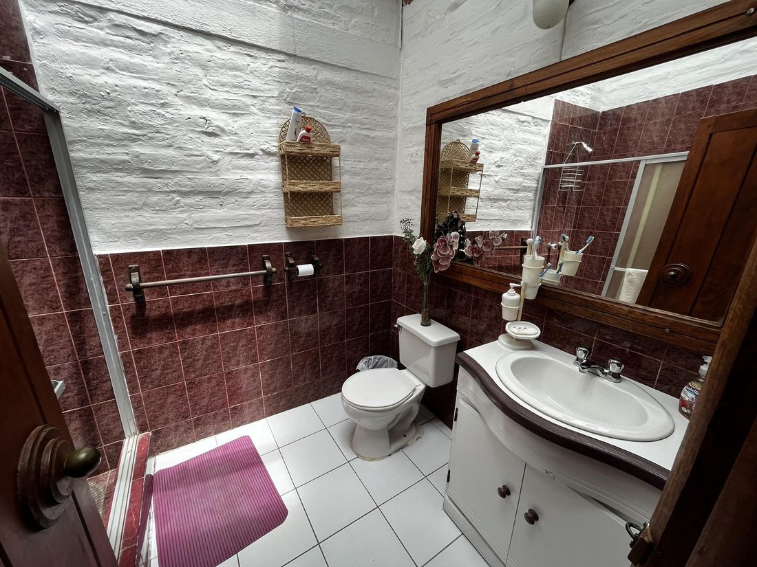 House in Quito, Pichincha, Ecuador 5 - 18190645