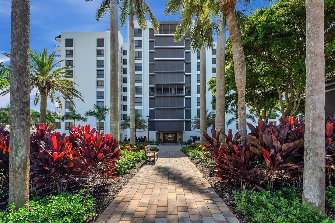 House in Naples, Florida, United States 3 - 15970423