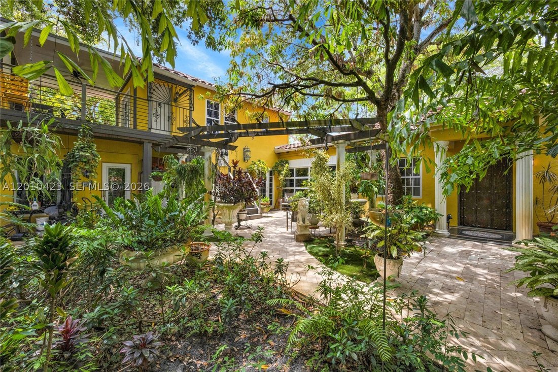 House in Miami, Florida, United States 5 - 18001005