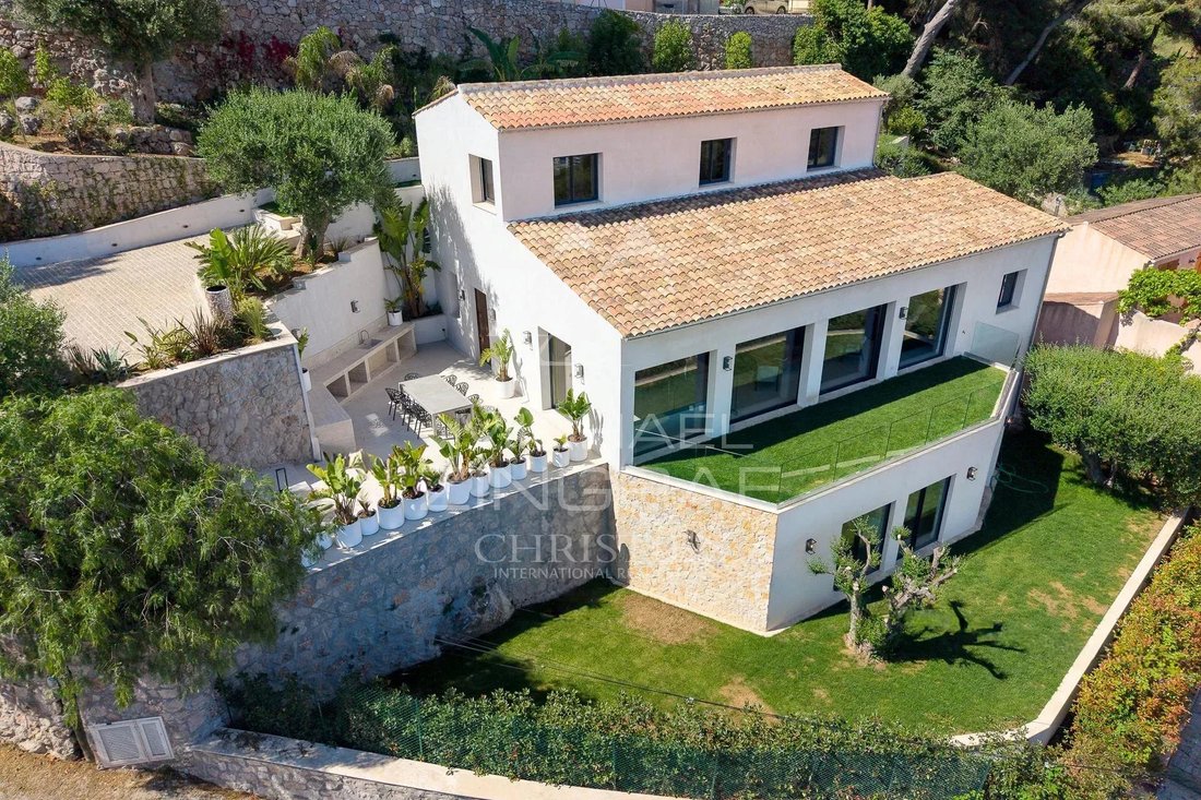 Villa in La Turbie, Provence-Alpes-Côte d'Azur, France 2 - 18188662