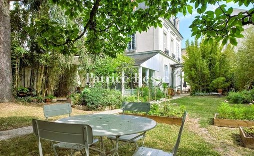 House in Grammont, Tours, France 1
