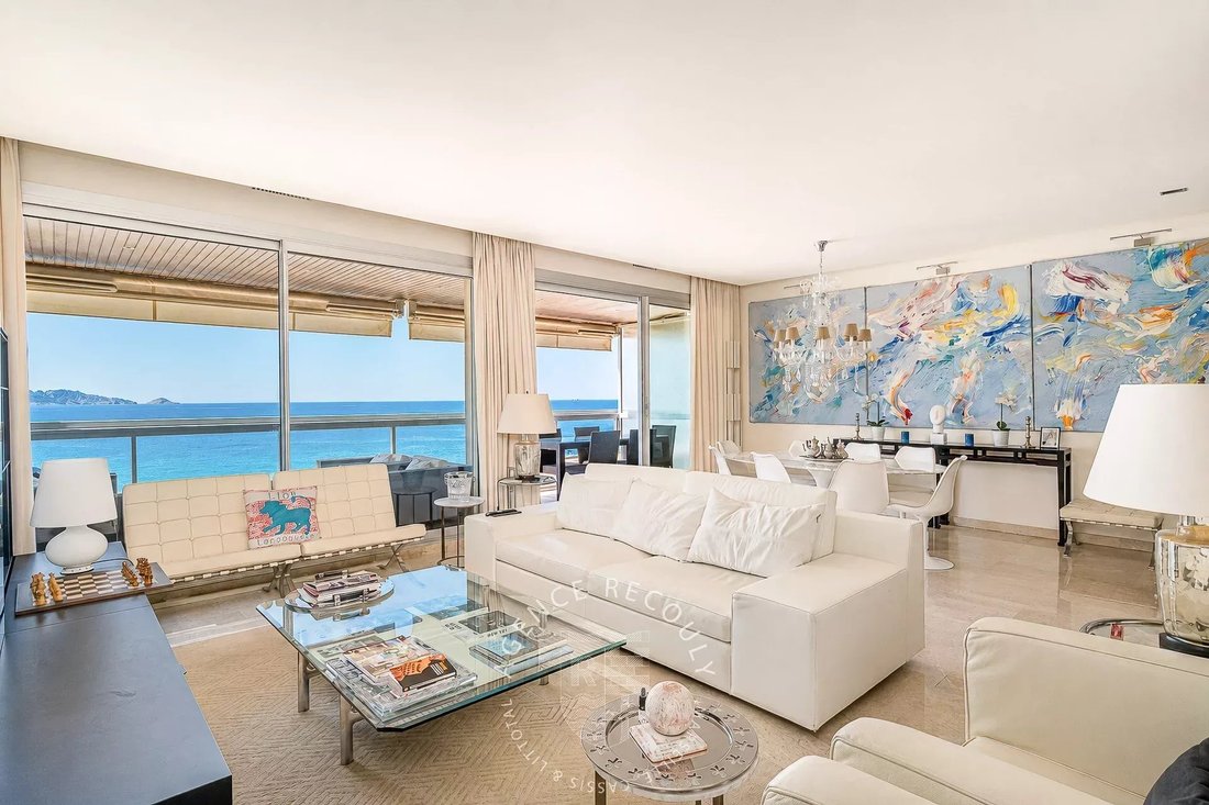 Apartment in Le Roucas Blanc, 7e Arrondissement, Marseille 5 - 18190455