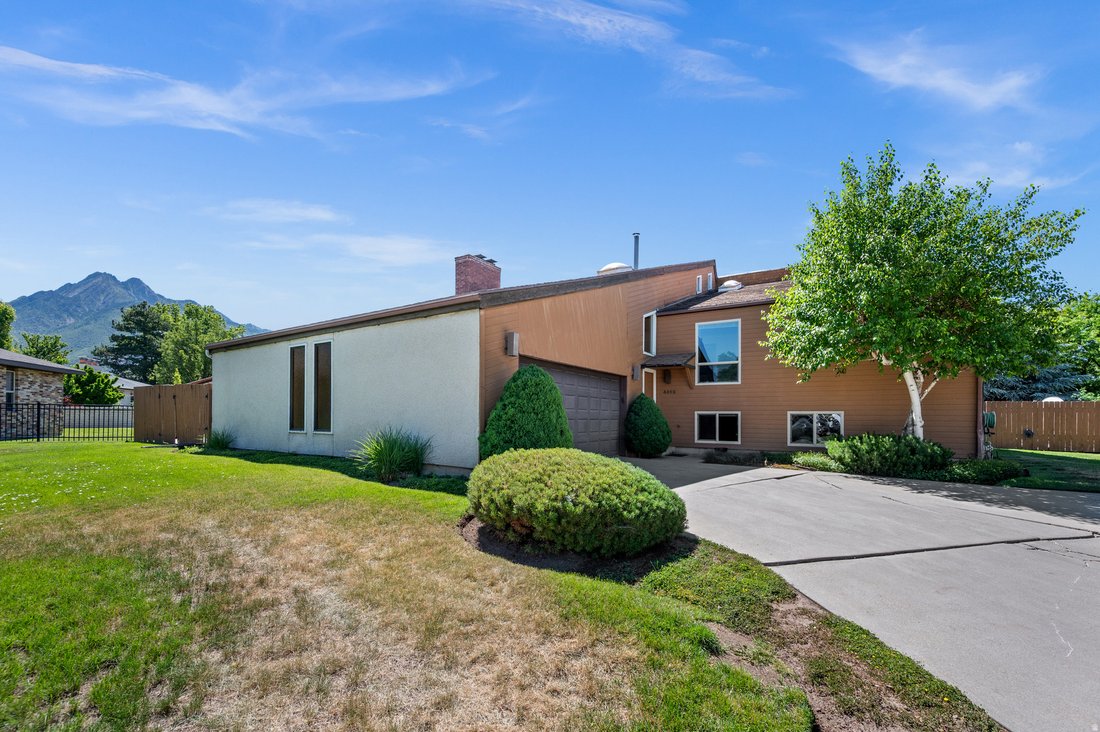 House in Holladay, Utah, United States 2 - 18193047