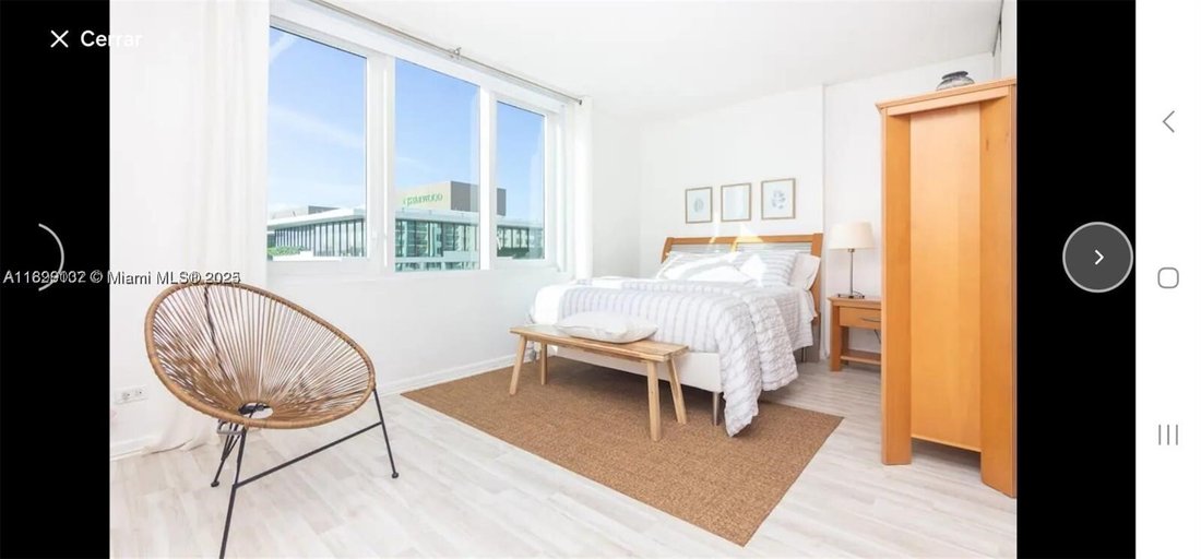 Condo in Miami Beach, Florida, United States 2 - 17203608