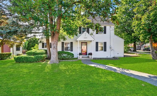 House in New York, New York, United States 1