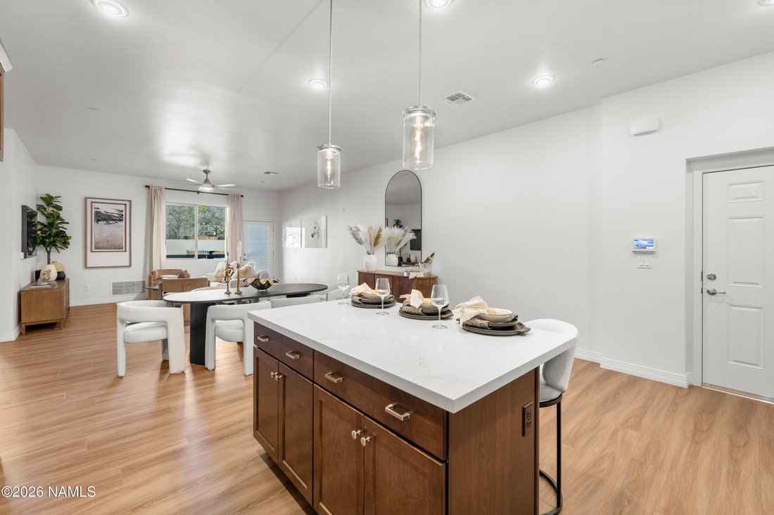 Condo in Flagstaff, Arizona, United States 5 - 18188642