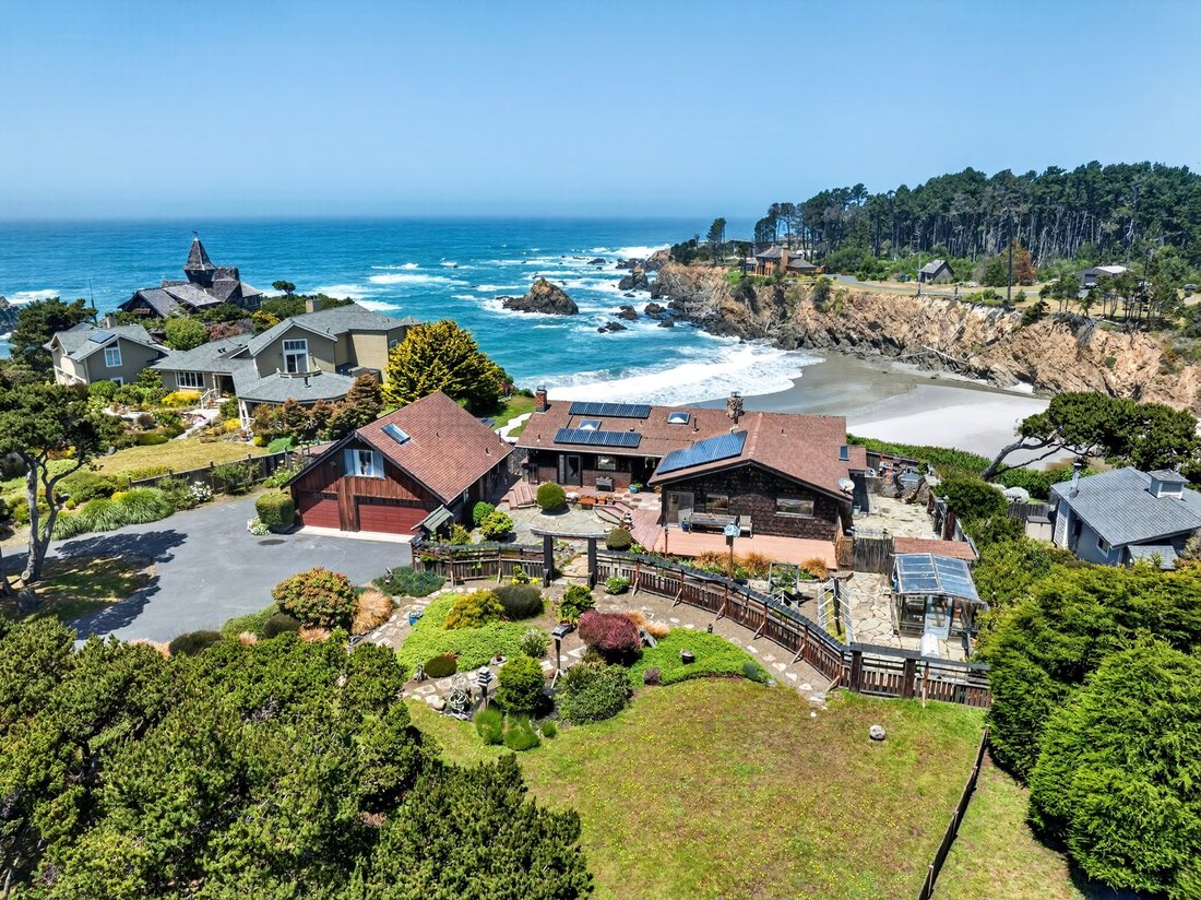 House in Fort Bragg, California, United States 1 - 18190901