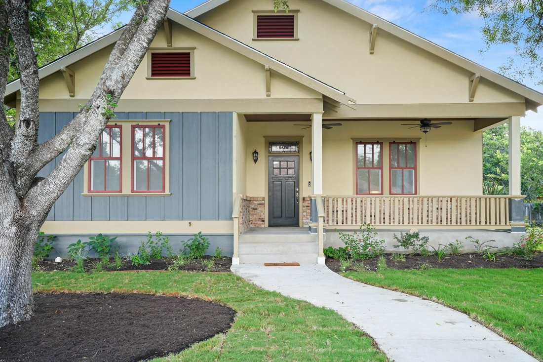 House in Lockhart, Texas, United States 2 - 18191753