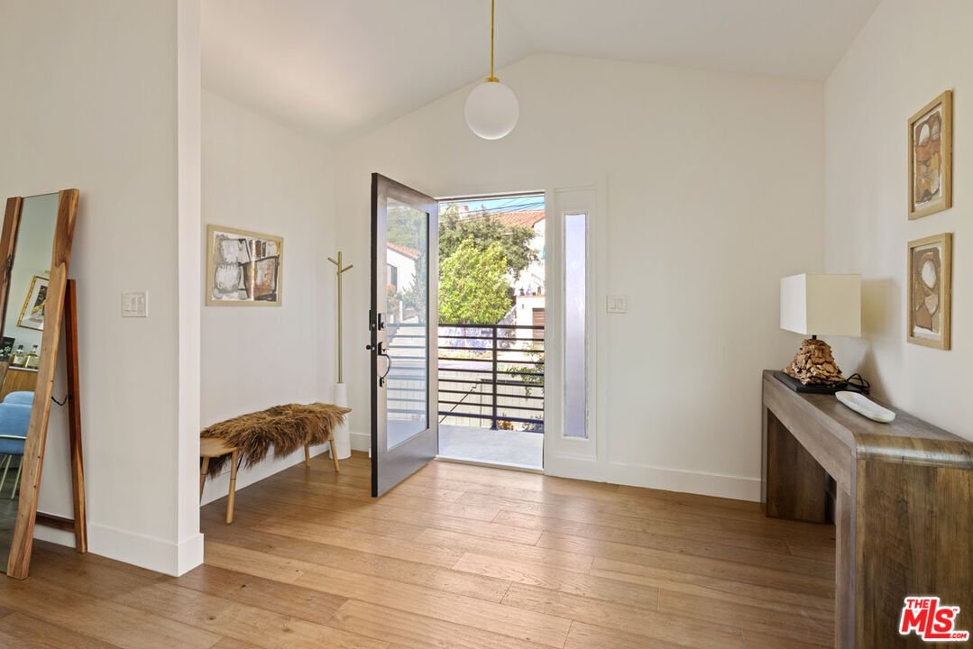 House in Los Angeles, California, United States 3 - 18195280