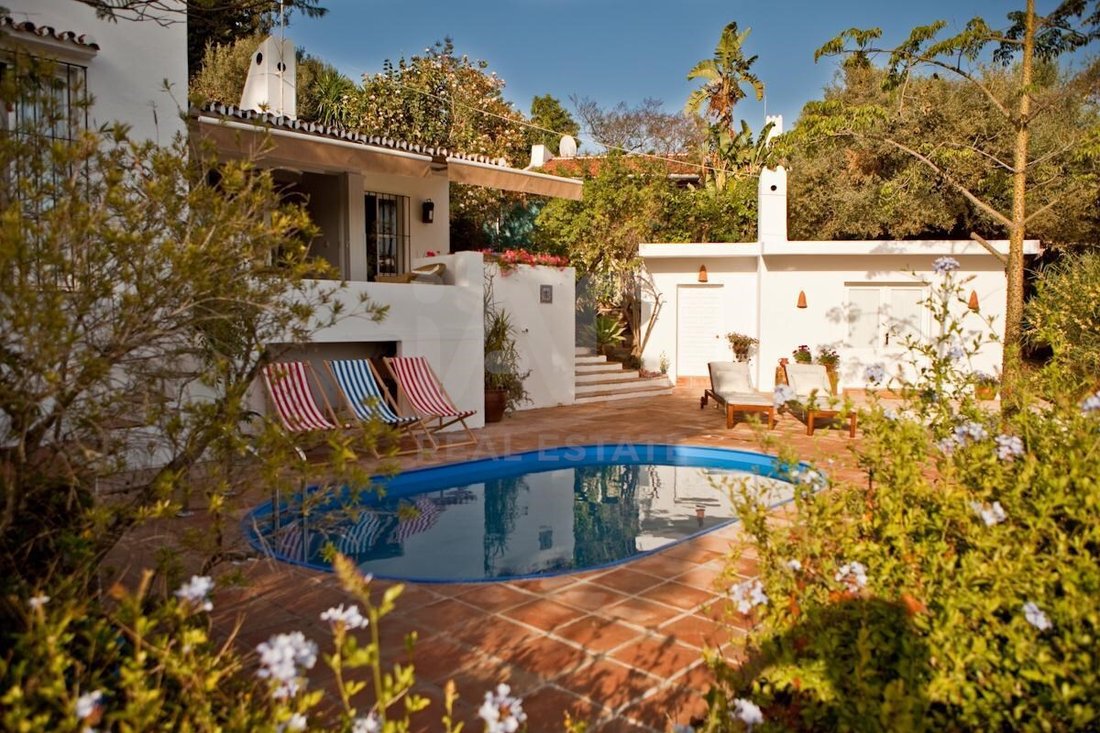 Chalet in Estepona, Andalusia, Spain 2 - 18190773