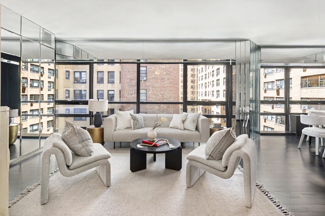 New York, New York, United States 3 - 18190327