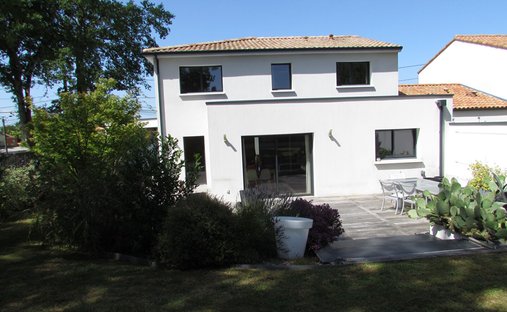 Villa in Nantes Erdre, Nantes, France 1
