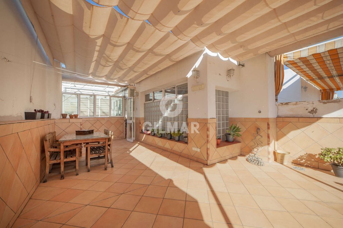 Townhouse in Distrito San Pablo-Santa Justa, Seville, Spain 2 - 18189826