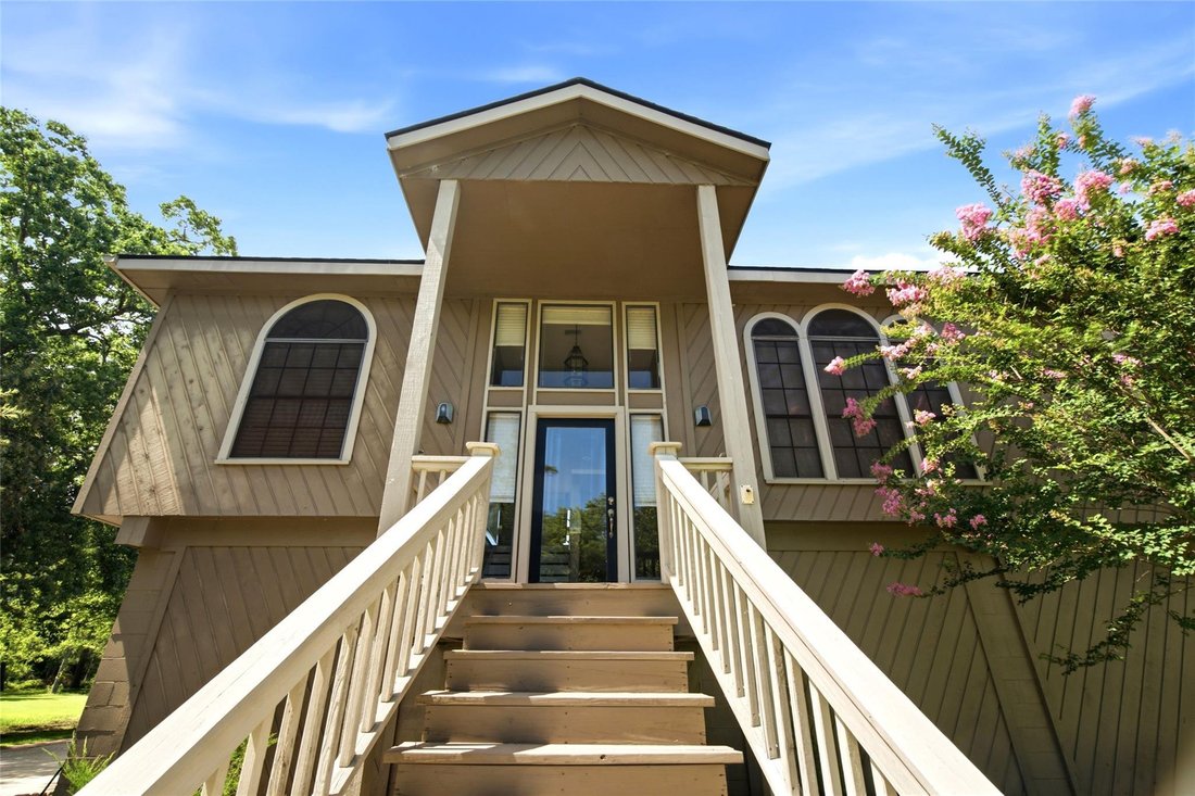 House in La Porte, Texas, United States 3 - 18192638