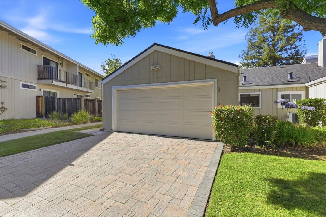 Townhouse in Cupertino, California, United States 2 - 18189003