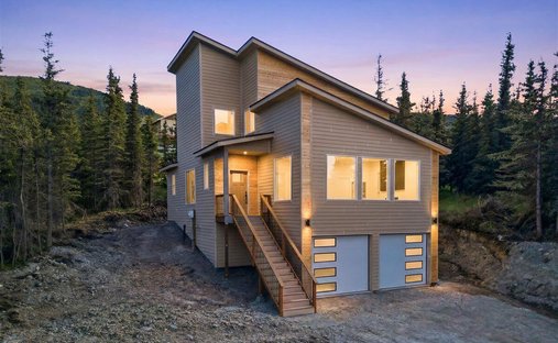 House in Anchorage, Alaska, United States 1