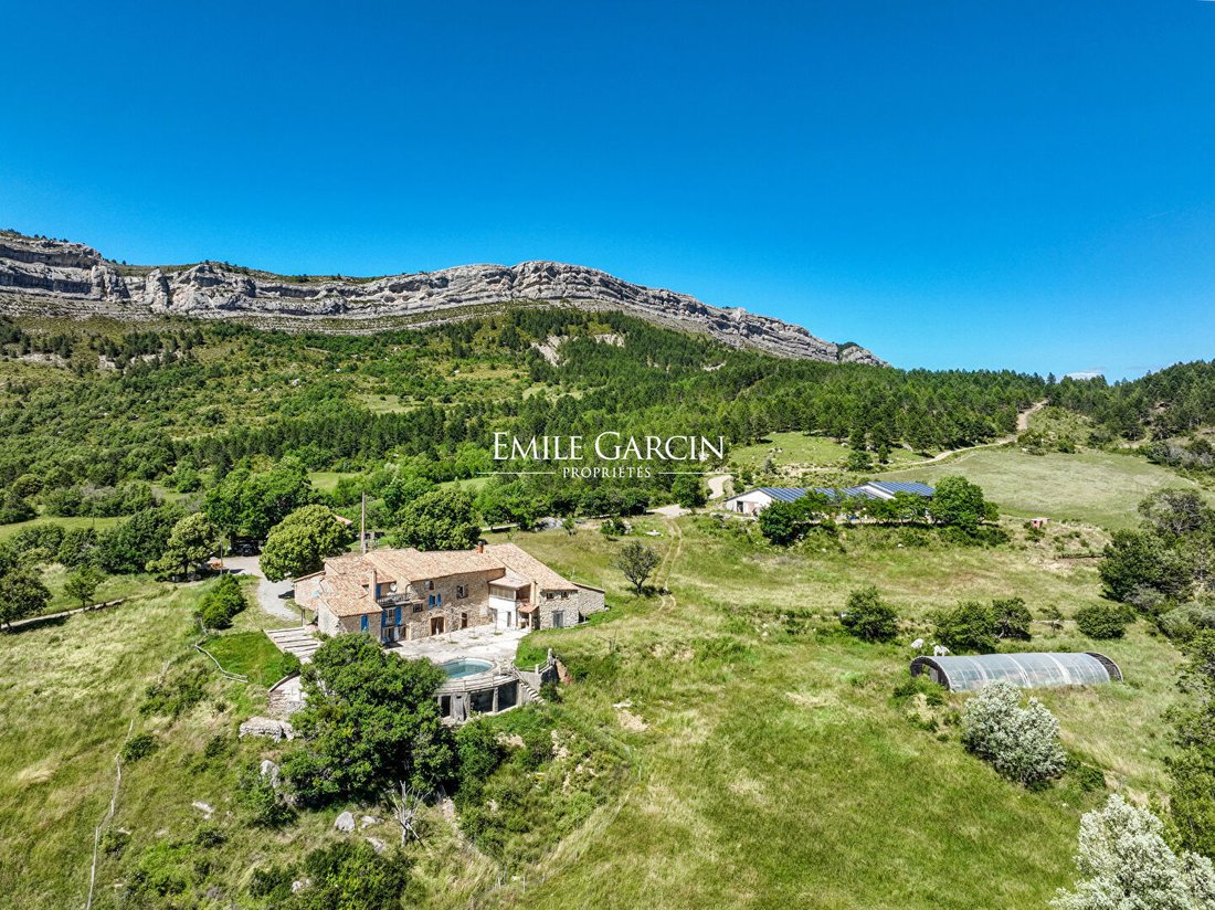 Villa in Entrepierres, Provence-Alpes-Côte d'Azur, France 3 - 18123959