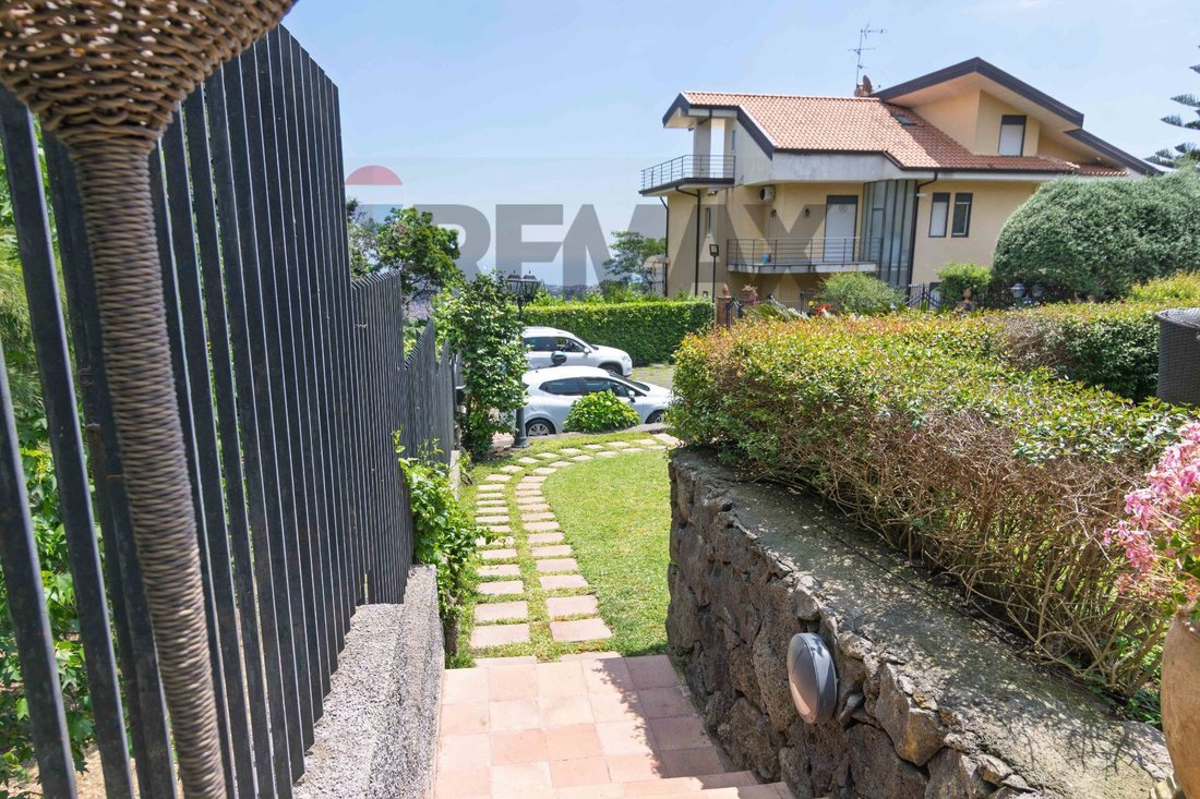 Villa in Trecastagni, Sicily, Italy 4 - 18195358