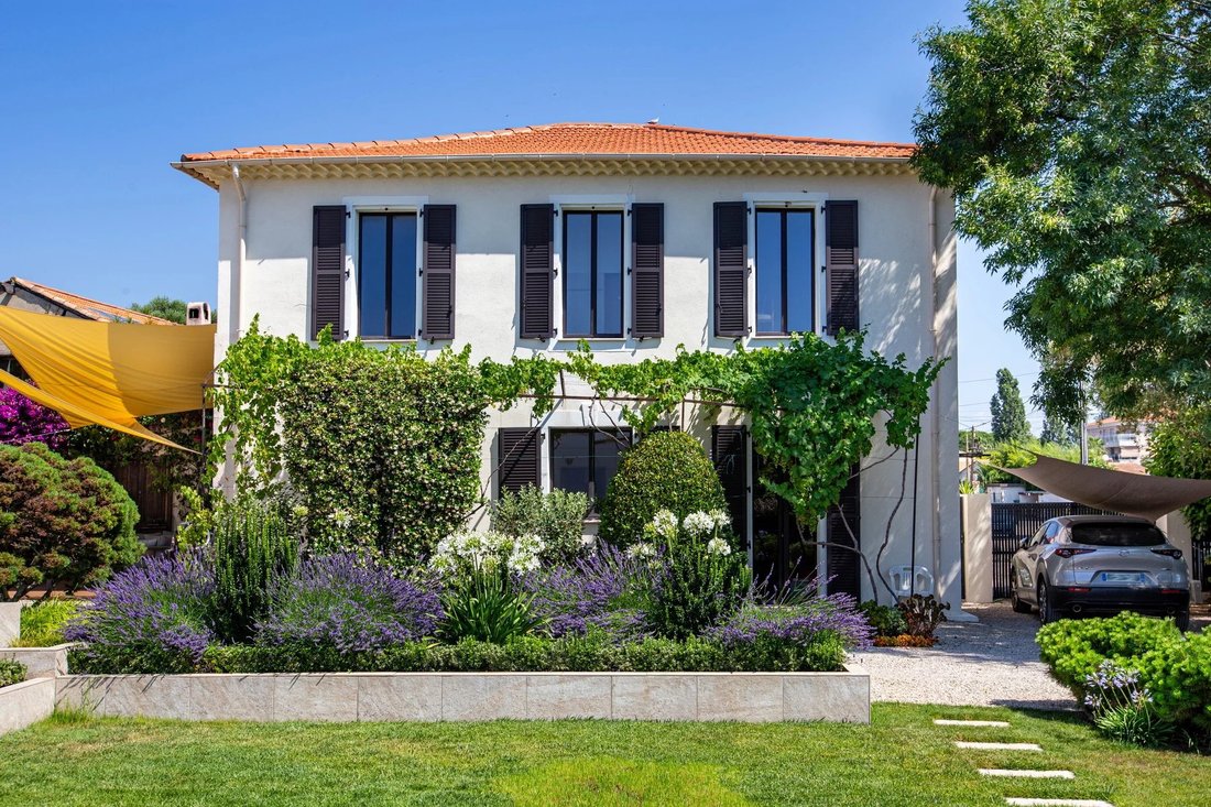 Villa in La Constance-Le Puy, Antibes, France 4 - 18188111