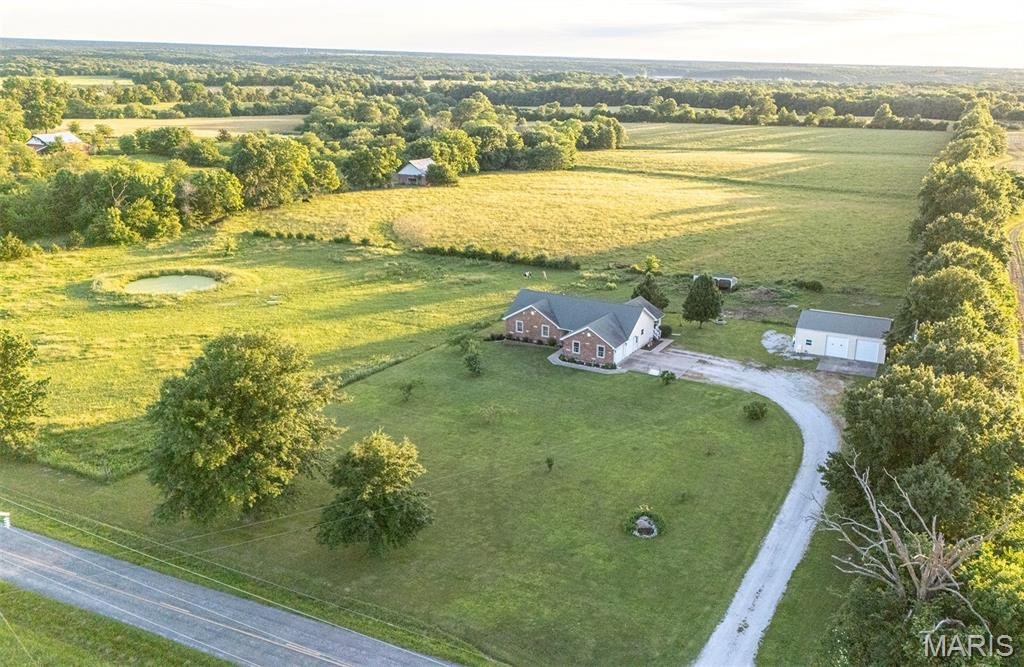 House in Stoutsville, Missouri, United States 2 - 18193235