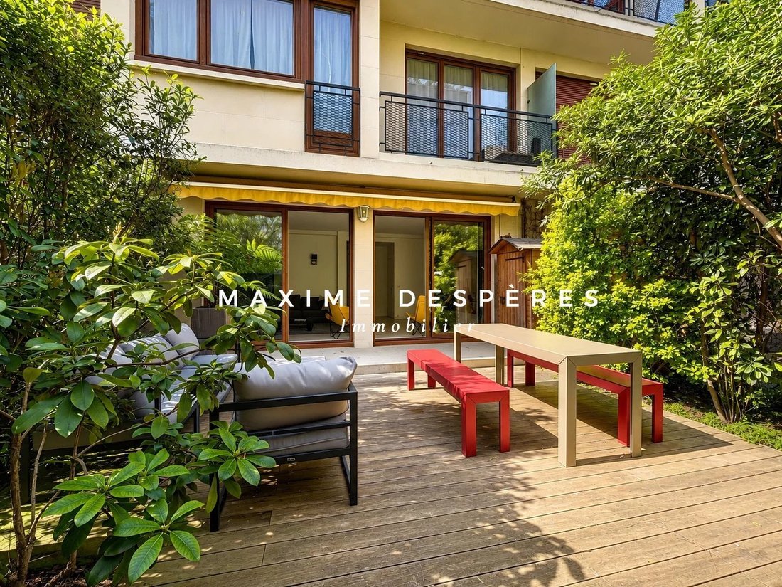 Apartment in Saint James-Général Koenig, Neuilly-sur-Seine, France 3 - 15400081