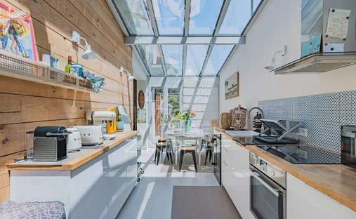 House in Aiguillon, Arcachon, France 1