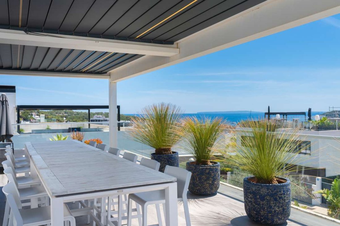 Villa in Santa Eularia des Riu, Balearic Islands, Spain 1 - 15709945