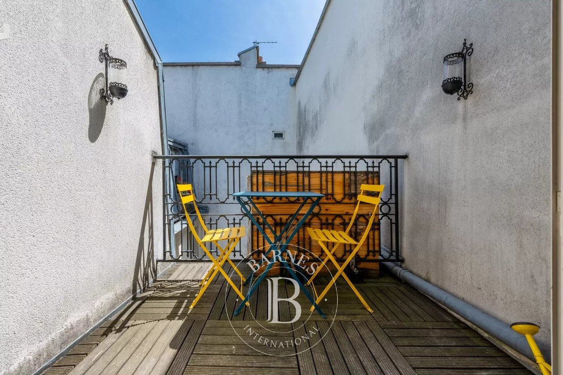 Apartment in Montorgueil-Saint Denis, Paris 2e Arrondissement, Paris 1 - 18194580