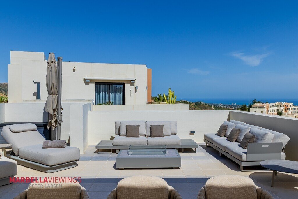 Penthouse in Marbella, Andalusia, Spain 2 - 17923324