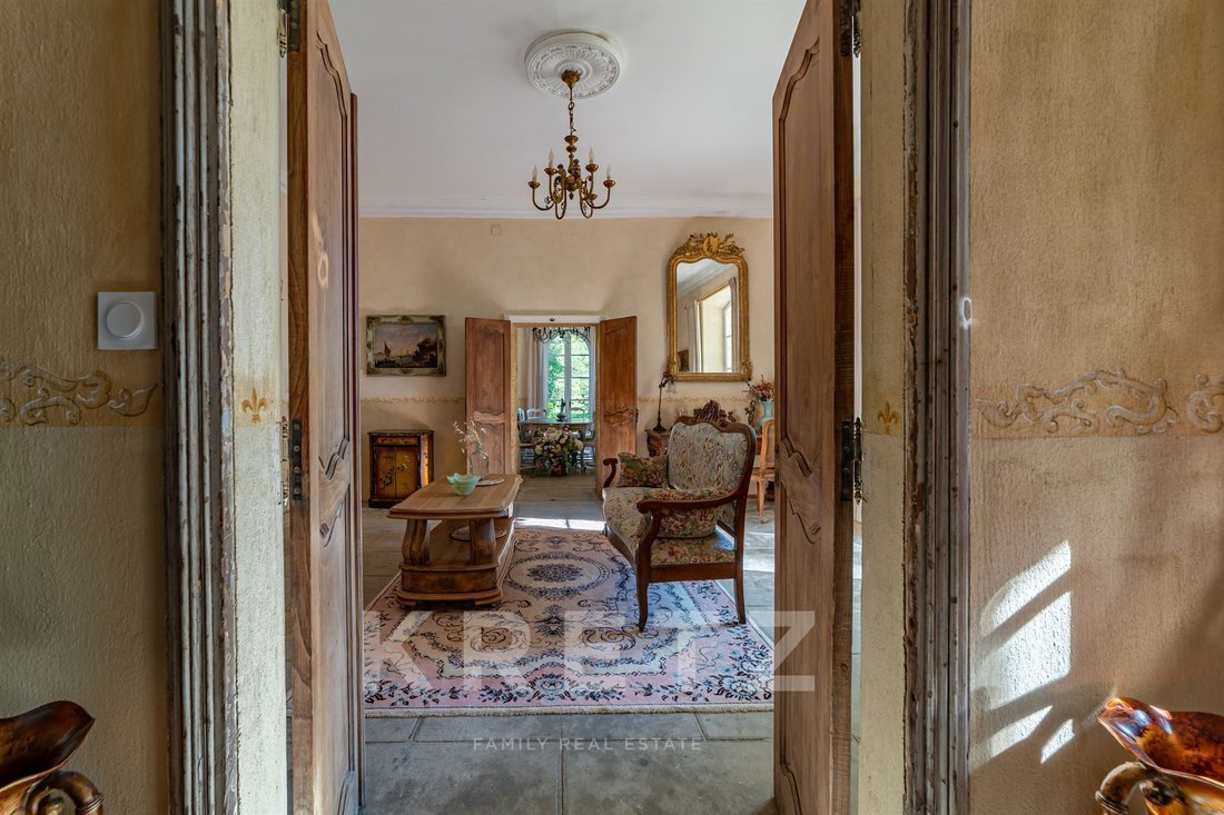 Castle in Pujaut, Occitania, France 4 - 18194351