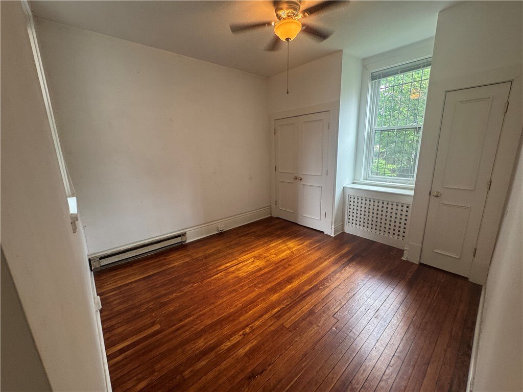 Pittsburgh, Pennsylvania, United States 5 - 18188317