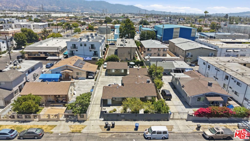 Los Angeles, California, United States 1 - 18193348