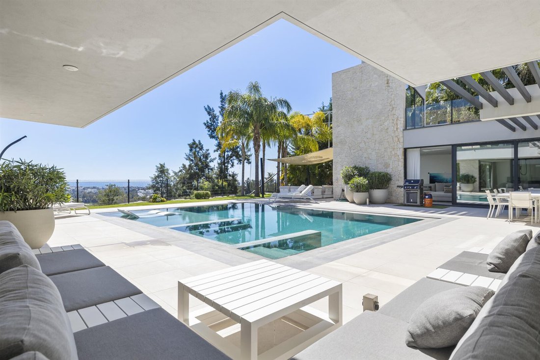 Villa in Benahavis, Andalusia, Spain 3 - 18189241