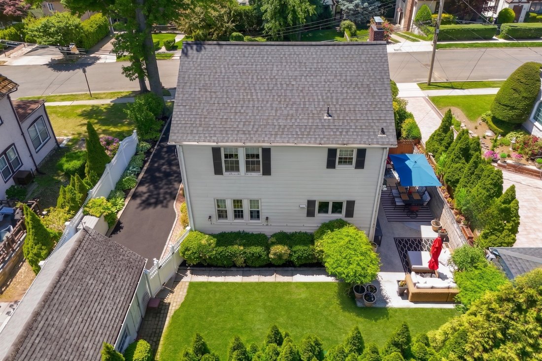 House in New Rochelle, New York, United States 4 - 18189680