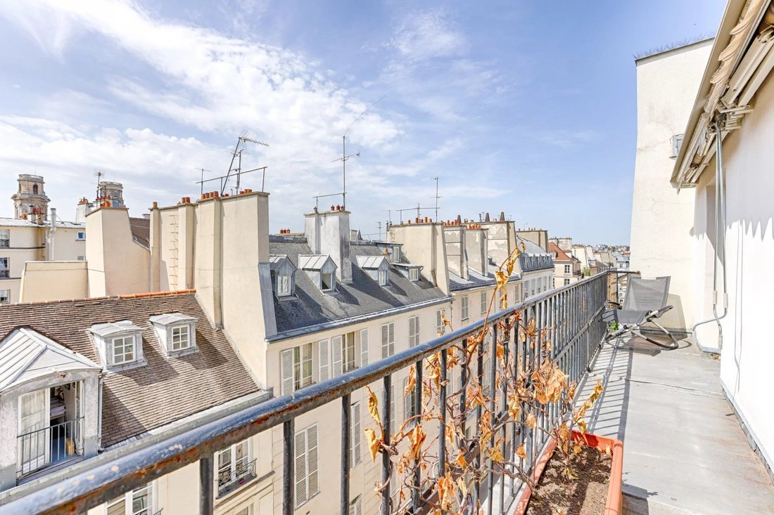 Apartment in Saint Philippe du Roule, Paris 8e Arrondissement, Paris 2 - 18189507